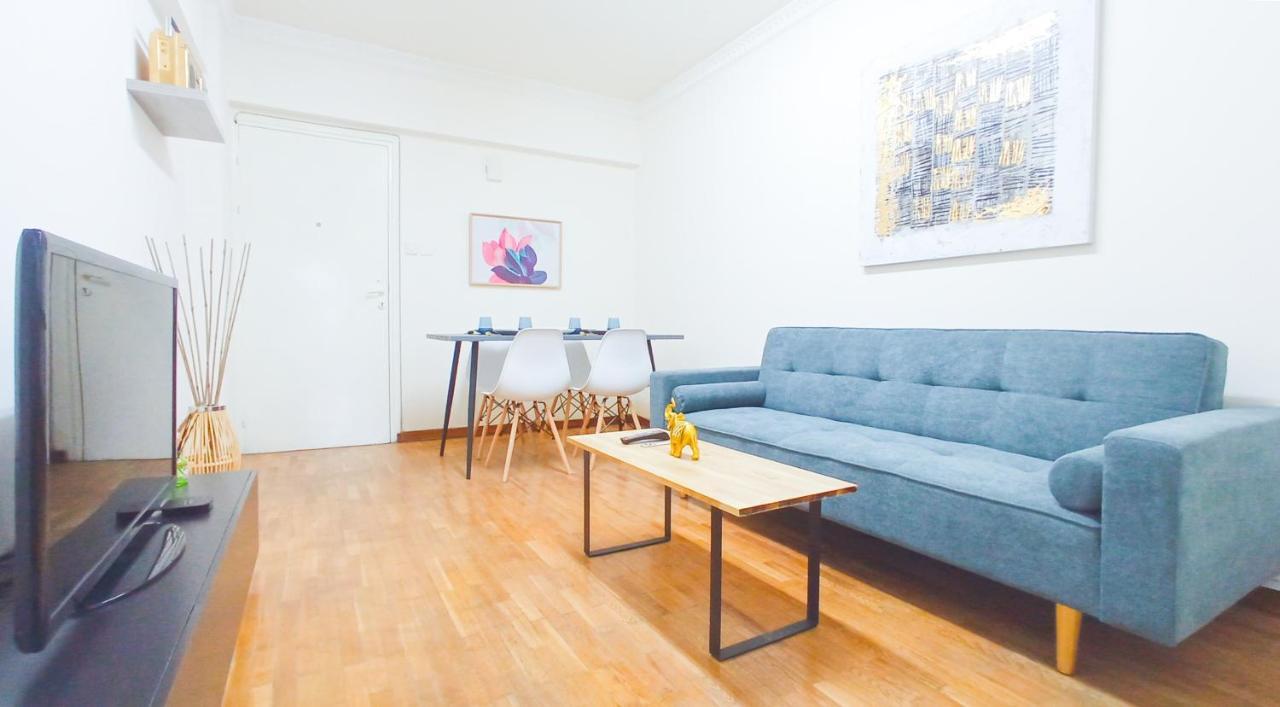 1A Beach & Business Apartment In The City Center! Larnaca Ngoại thất bức ảnh